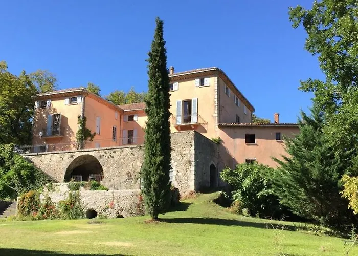 Chateau De La Cazette